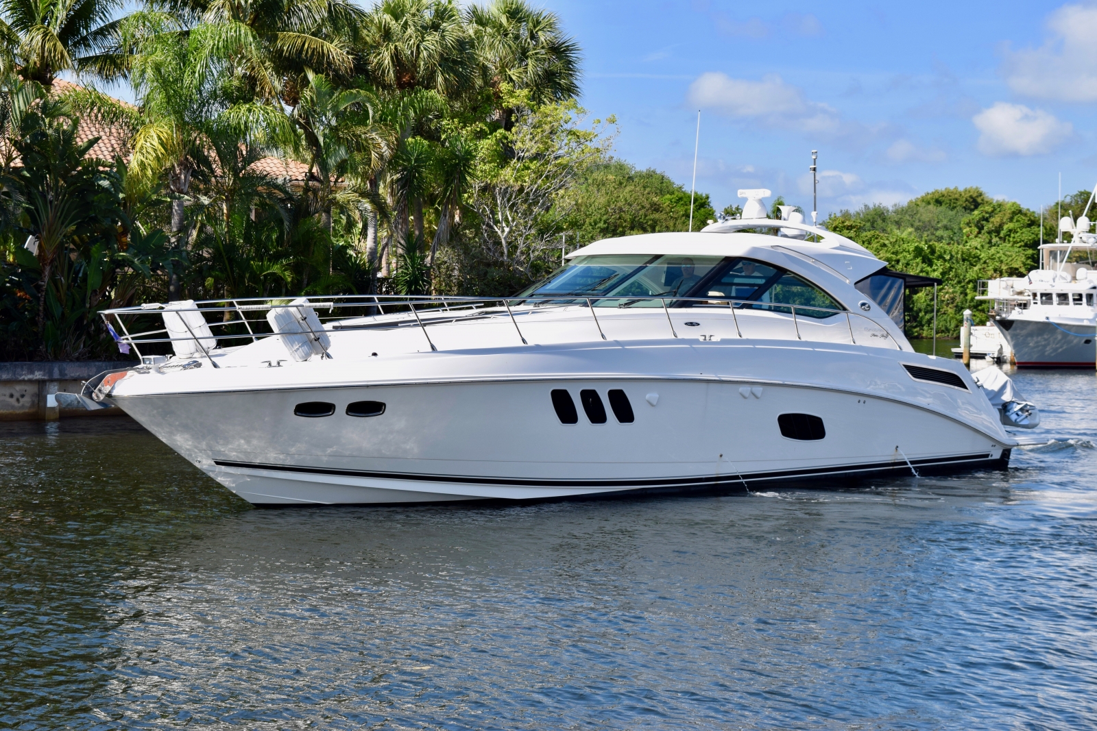 2012 Sea Ray 540 at the marina